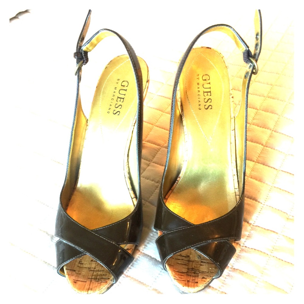 Women’s brown heels